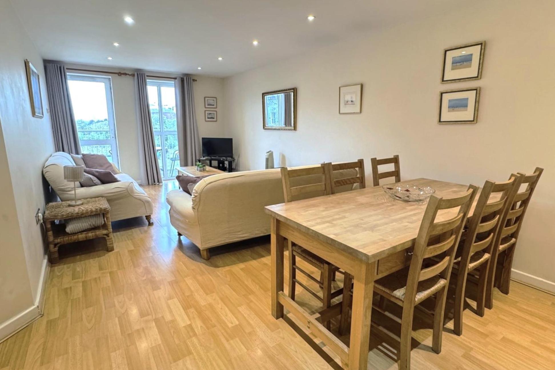 The Greenwich - Two Bedroom Apartment With Parking, Close To Ferry Terminals Southampton Bagian luar foto